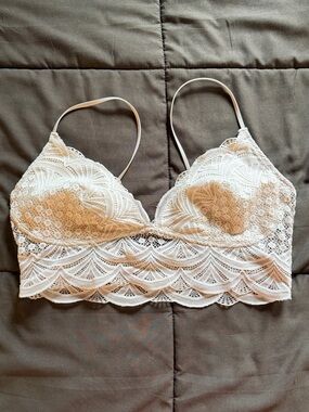 Auden Elegant Lace Bralette in Cream